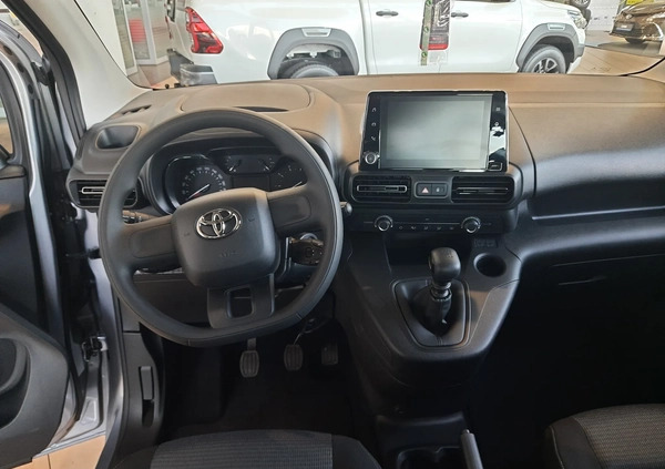 Toyota Proace City Verso cena 127150 przebieg: 6, rok produkcji 2024 z Radzymin małe 16